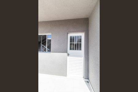 Casa para alugar com 75m², 2 quartos e 1 vaga Casa para alugar com 75m², 2 quartos e 1 vagaEntrada