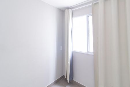 Quarto 2 de apartamento para alugar com 2 quartos, 35m² em Pousada dos Bandeirantes, Carapicuíba