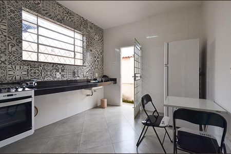 Casa para alugar com 150m², 3 quartos e 3 vagasCozinha