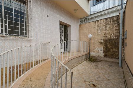 Casa para alugar com 150m², 3 quartos e 3 vagasEntrada