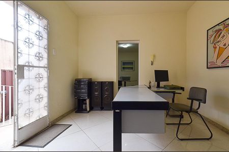 Casa para alugar com 150m², 3 quartos e 3 vagasSala