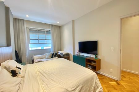 Apartamento para alugar com 110m², 3 quartos e sem vagaSuite 