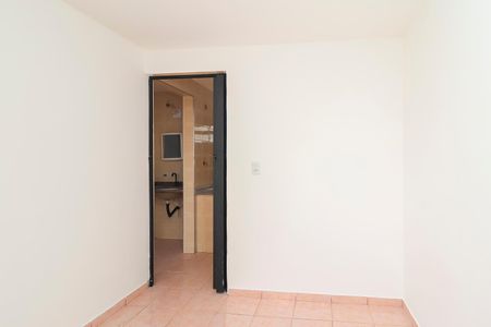 Quarto 1 de apartamento para alugar com 2 quartos, 49m² em Itaquera, São Paulo