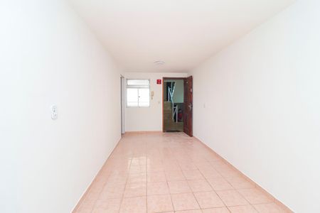 Sala de apartamento para alugar com 2 quartos, 49m² em Itaquera, São Paulo