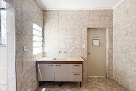 Apartamento para alugar com 94m², 3 quartos e sem vagaCozinha