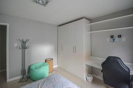 Quarto 2 de casa à venda com 3 quartos, 222m² em Bairro dos Casa, São Bernardo do Campo