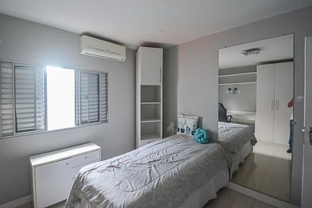 Casa à venda com 222m², 3 quartos e 3 vagasQuarto 2