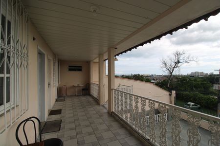 Casa de condomínio para alugar com 517m², 4 quartos e 4 vagasVaranda do segundo andar