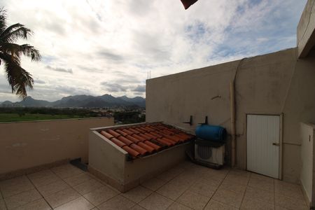 Casa de condomínio para alugar com 517m², 4 quartos e 4 vagasTerraço