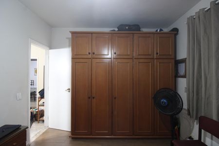 Casa de condomínio para alugar com 517m², 4 quartos e 4 vagasQuarto 2