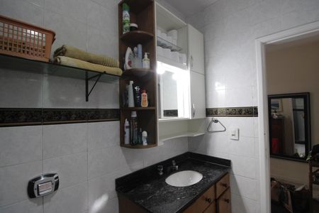 Casa de condomínio para alugar com 517m², 4 quartos e 4 vagasBanheiro social