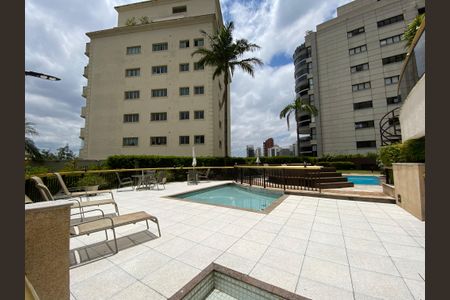 Apartamento para alugar com 140m², 2 quartos e 3 vagasÁrea comum - Piscina