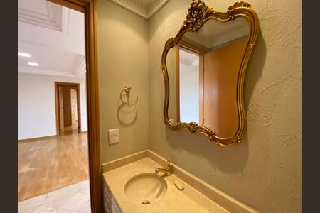 Apartamento para alugar com 140m², 2 quartos e 3 vagasLavabo