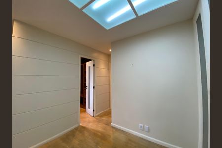 Apartamento para alugar com 140m², 2 quartos e 3 vagasCloset da Suíte 2