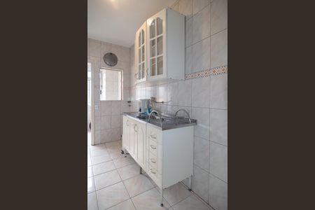 Apartamento para alugar com 100m², 2 quartos e 1 vaga Apartamento para alugar com 100m², 2 quartos e 1 vagaCozinha