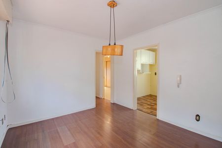 Sala de apartamento para alugar com 2 quartos, 60m² em Sarandi, Porto Alegre