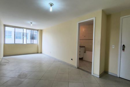 Sala de apartamento para alugar com 2 quartos, 55m² em Pechincha, Rio de Janeiro