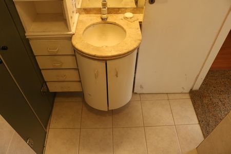 Apartamento para alugar com 63m², 2 quartos e 1 vagaBanheiro