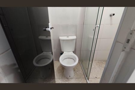Apartamento para alugar com 85m², 2 quartos e 1 vaga Apartamento para alugar com 85m², 2 quartos e 1 vagaBanheiro da Suíte