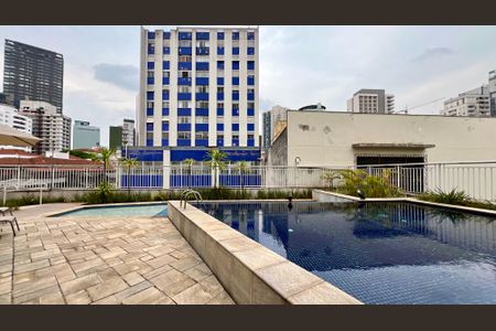 Apartamento para alugar com 39m², 1 quarto e 1 vagaPiscina