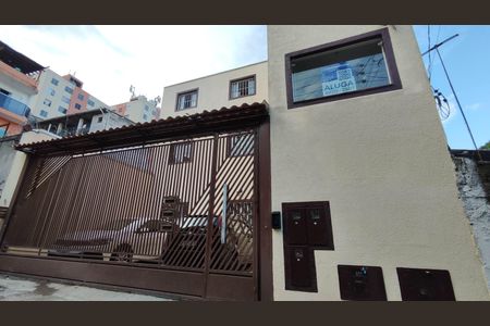 Apartamento para alugar com 84m², 2 quartos e sem vagaFachada