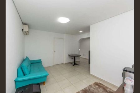 Casa à venda com 4 quartos, 213m² em Ipiranga, São Paulo