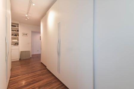 Apartamento à venda com 214m², 4 quartos e 4 vagasSuíte 4