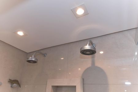 Apartamento à venda com 214m², 4 quartos e 4 vagasBanheiro da Suíte 4