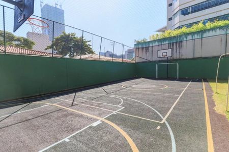 Apartamento à venda com 214m², 4 quartos e 4 vagasÁrea Comum