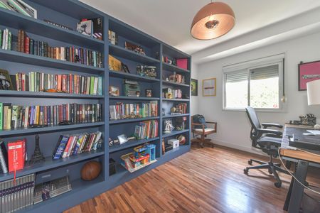 Apartamento à venda com 214m², 4 quartos e 4 vagasSuíte 1