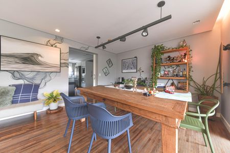 Apartamento à venda com 214m², 4 quartos e 4 vagasSala