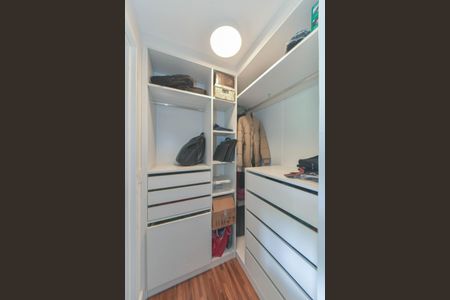 Apartamento à venda com 214m², 4 quartos e 4 vagasSuíte 1