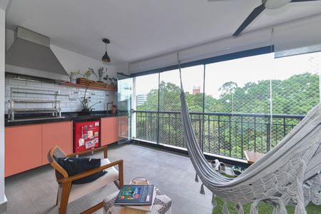 Apartamento à venda com 214m², 4 quartos e 4 vagasVaranda