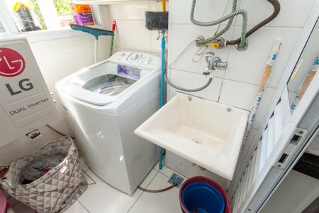 Apartamento para alugar com 55m², 2 quartos e 1 vagaÁrea de Serviço