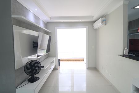 Sala de apartamento à venda com 2 quartos, 55m² em Interlagos, São Paulo
