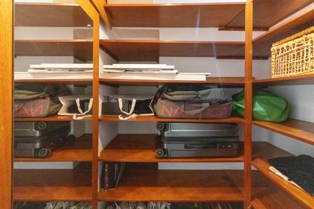 Apartamento para alugar com 70m², 1 quarto e 1 vagaCloset da suíte