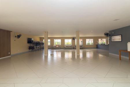 Apartamento para alugar com 54m², 3 quartos e 1 vagaÁrea comum - Salão de festas