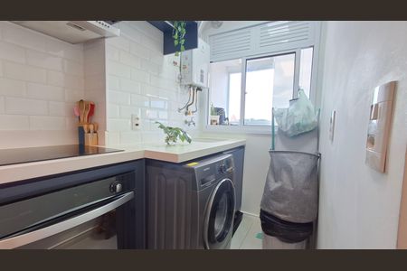 Apartamento à venda com 56m², 2 quartos e 1 vaga Apartamento à venda com 56m², 2 quartos e 1 vagaÁrea de Serviço