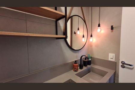 Apartamento à venda com 56m², 2 quartos e 1 vaga Apartamento à venda com 56m², 2 quartos e 1 vagaBanheiro social