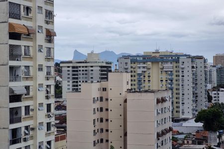 Apartamento à venda com 70m², 2 quartos e 1 vagaVista