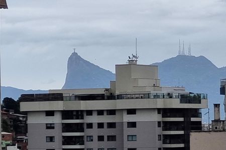 Apartamento à venda com 70m², 2 quartos e 1 vagaDetalhe da vista