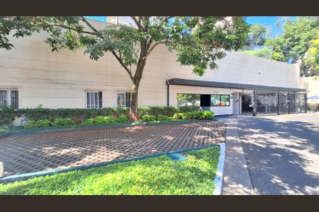 Apartamento à venda com 168m², 4 quartos e 3 vagas Apartamento à venda com 168m², 4 quartos e 3 vagasFachada