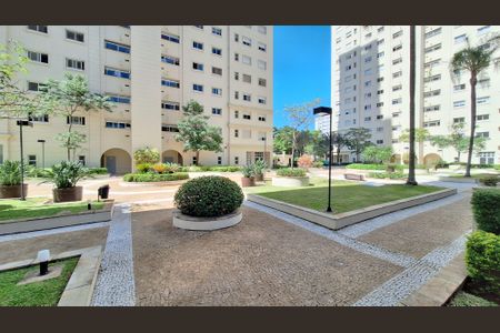 Apartamento à venda com 168m², 4 quartos e 3 vagas Apartamento à venda com 168m², 4 quartos e 3 vagasÁrea comum
