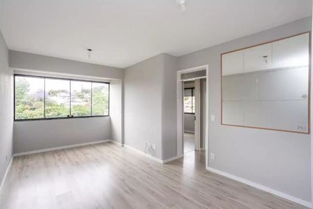 Sala  de apartamento para alugar com 2 quartos, 54m² em Glória, Porto Alegre