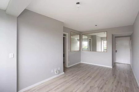 Sala  de apartamento para alugar com 2 quartos, 54m² em Glória, Porto Alegre