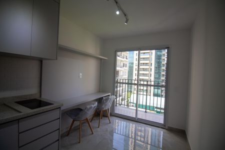 Sala de apartamento para alugar com 1 quarto, 27m² em Campo Belo, São Paulo