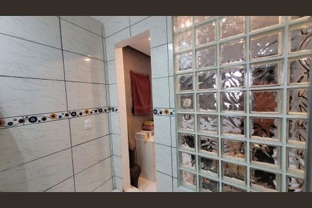 Casa para alugar com 200m², 3 quartos e 1 vaga Casa para alugar com 200m², 3 quartos e 1 vagaBanheiro da Suíte