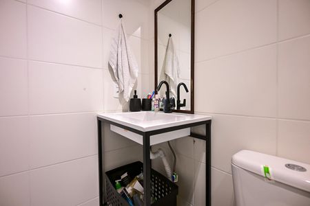 Apartamento para alugar com 33m², 2 quartos e sem vagaBanheiro