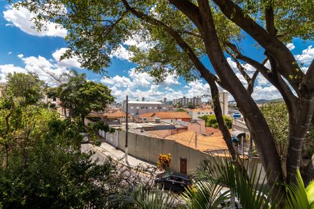 Casa à venda com 230m², 3 quartos e 3 vagas Casa à venda com 230m², 3 quartos e 3 vagasVaranda do Quarto 1 - Vista