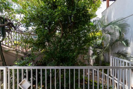 Casa à venda com 230m², 3 quartos e 3 vagas Casa à venda com 230m², 3 quartos e 3 vagasCozinha - Vista